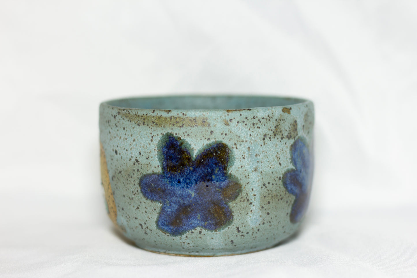 MEAN MUGS: BOWLS