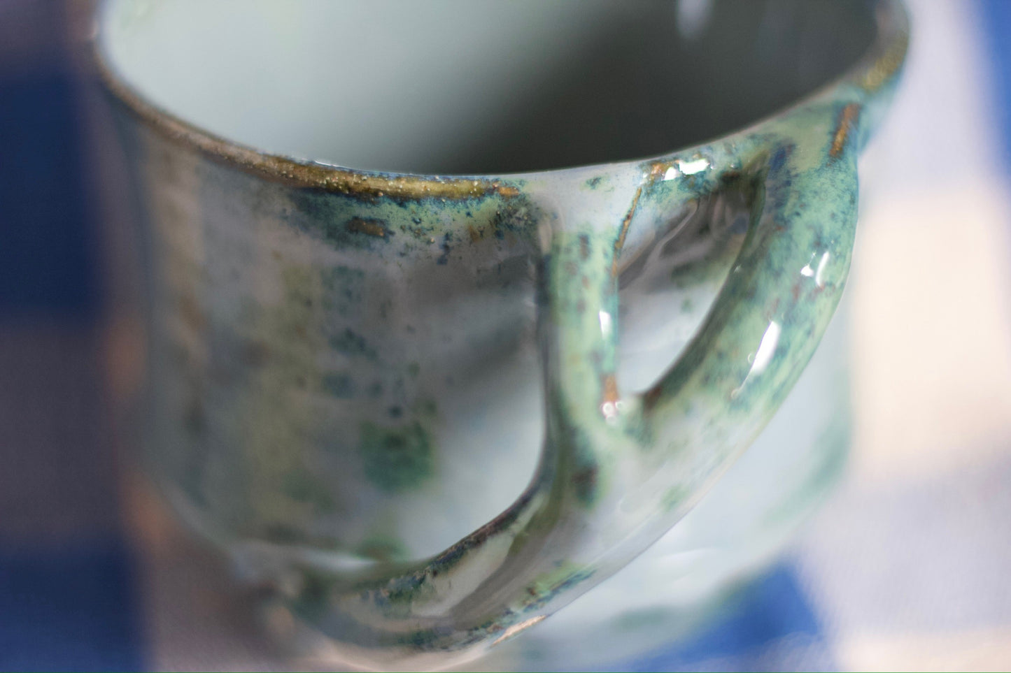 CERAMIC MUG: 02
